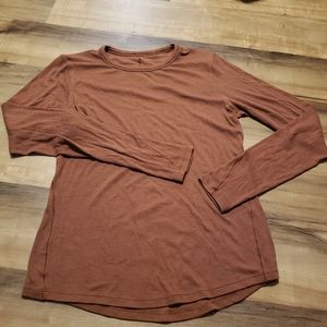 Lululemon long sleeve shirt